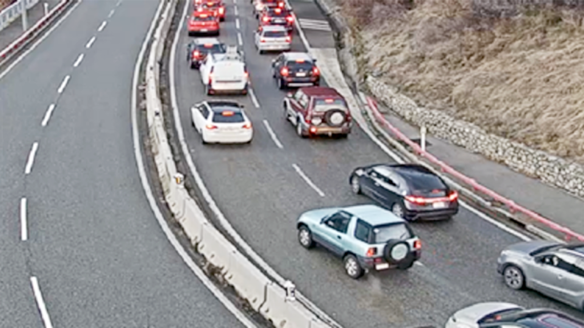 Cues a la CG3 per sortir de la Massana.