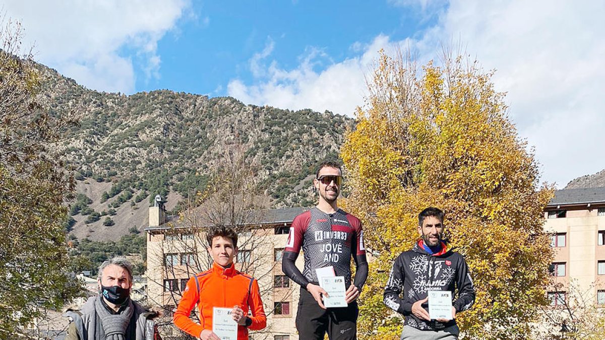 Xavi Jové es va imposar en la categoria masculina.