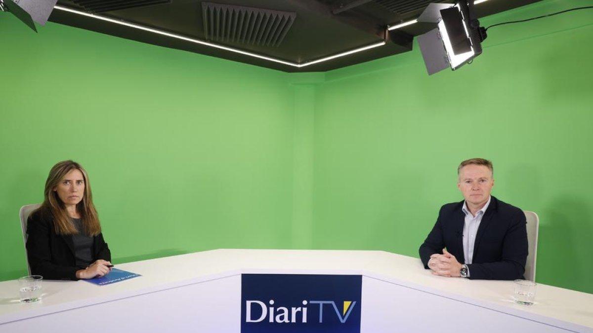 Ferran Costa abans d'iniciar l'entrevista a Diari TV