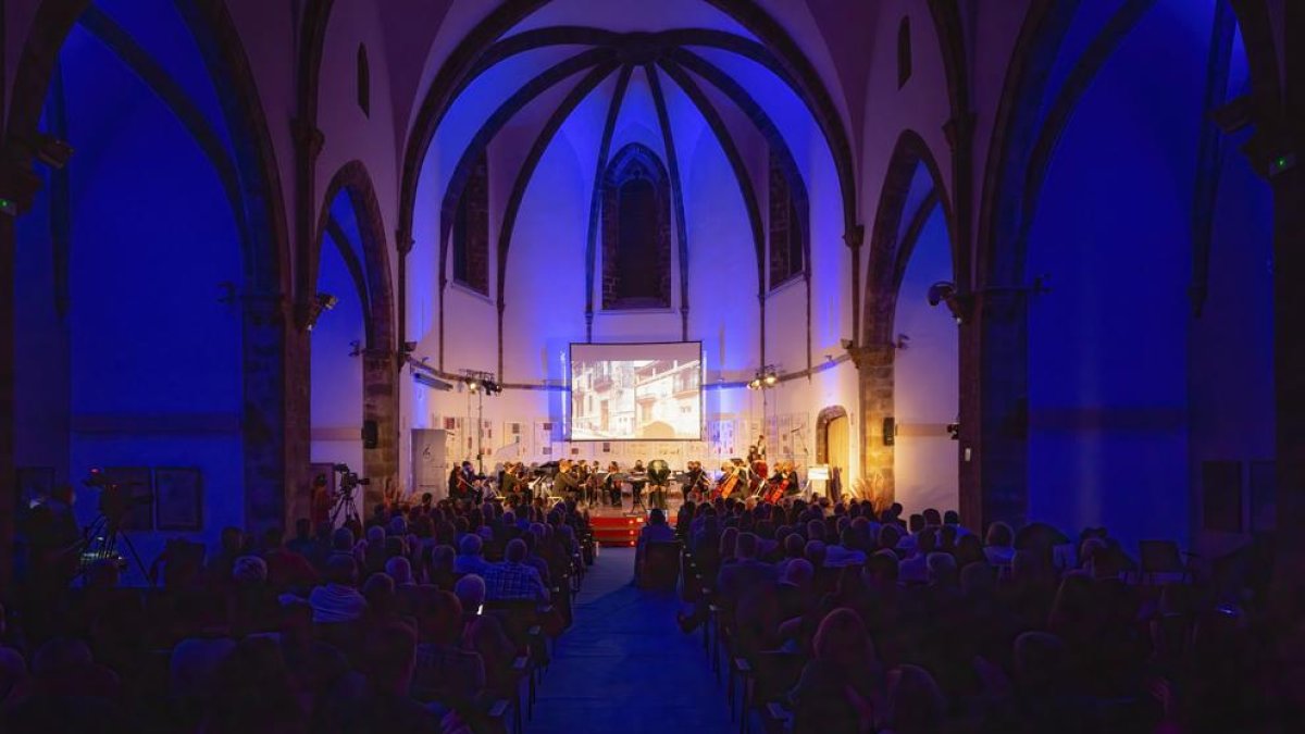 L'aniversari es va celebrar a la Sala Sant Domènec de la Seu