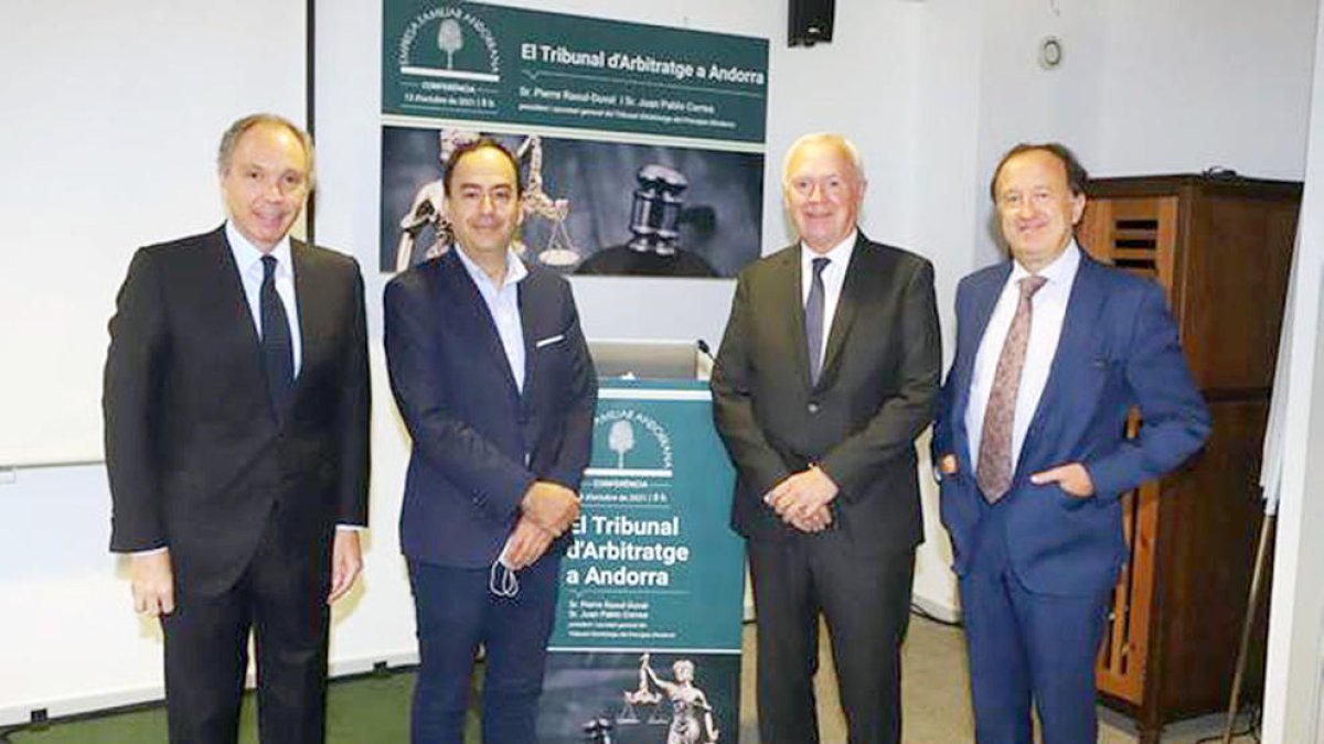 L'acte va tenir lloc a l'hotel Roc Blanc.