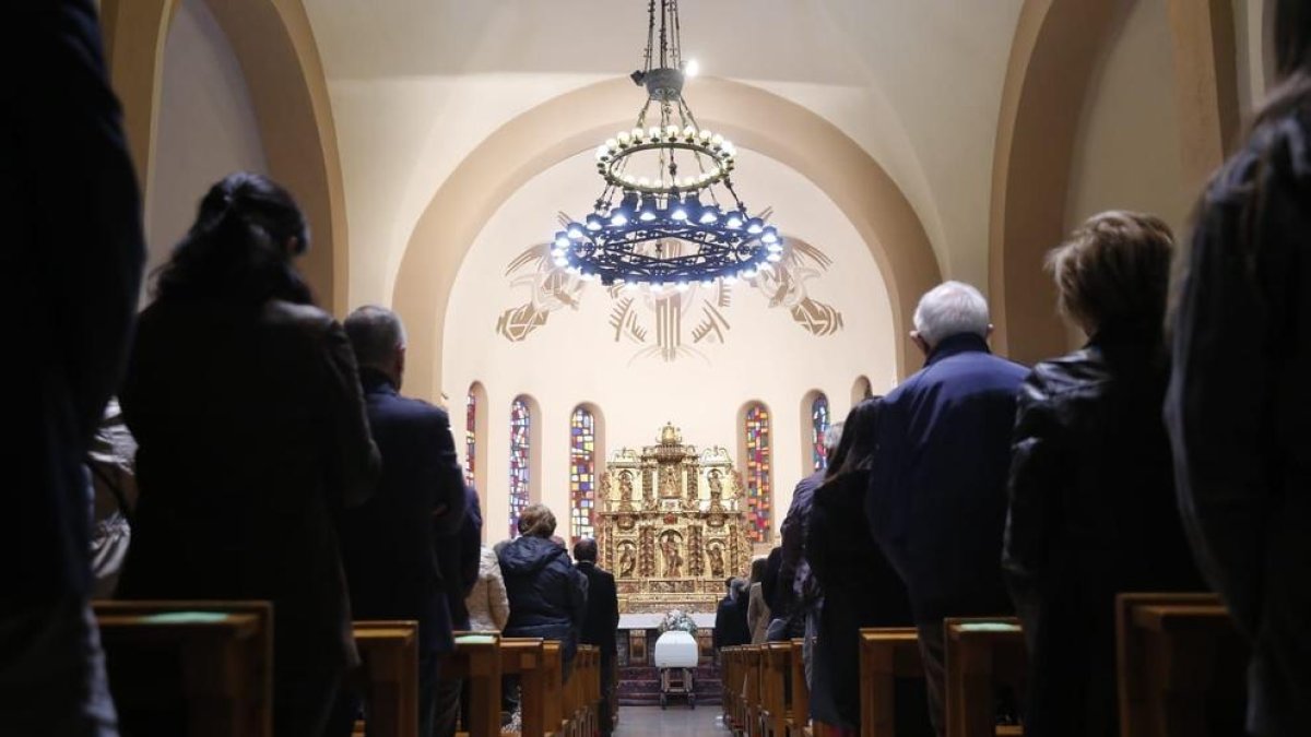 Funeral per Susagna Arasanz a l'església de Sant Esteve
