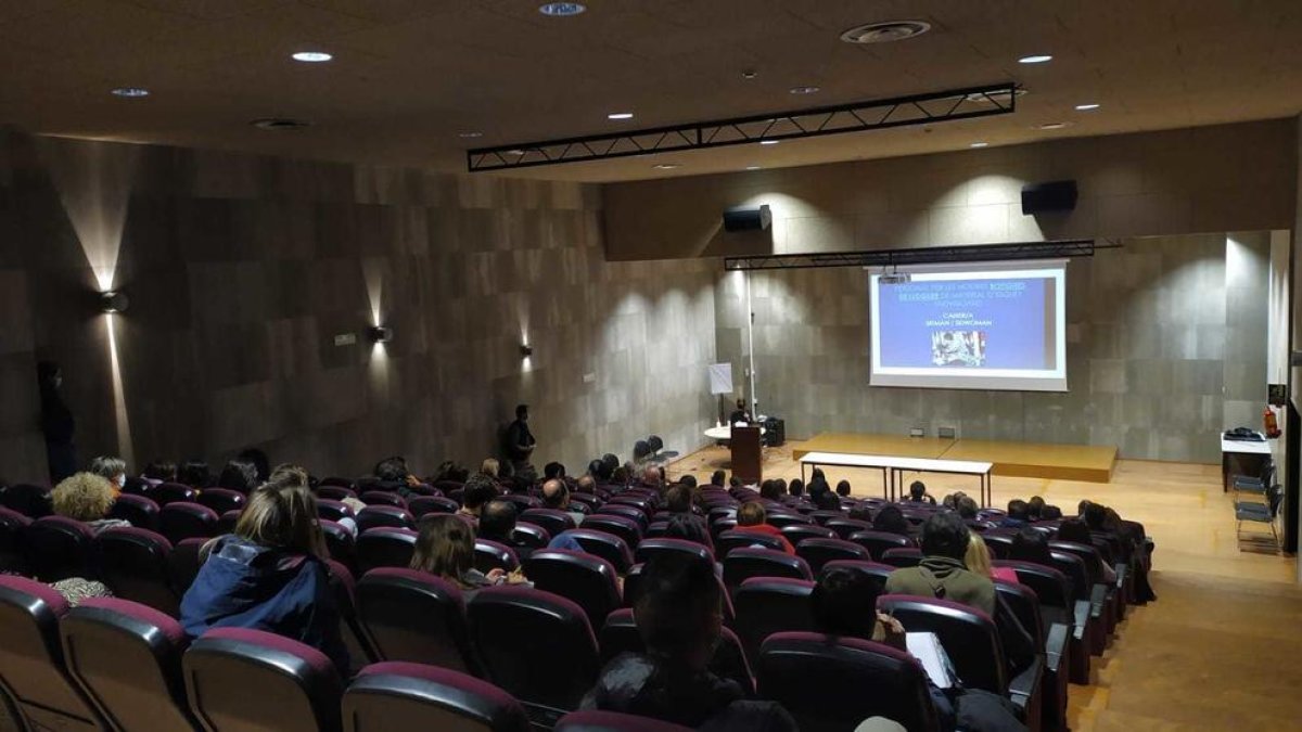 Presentació de les empreses al Job Meeting.