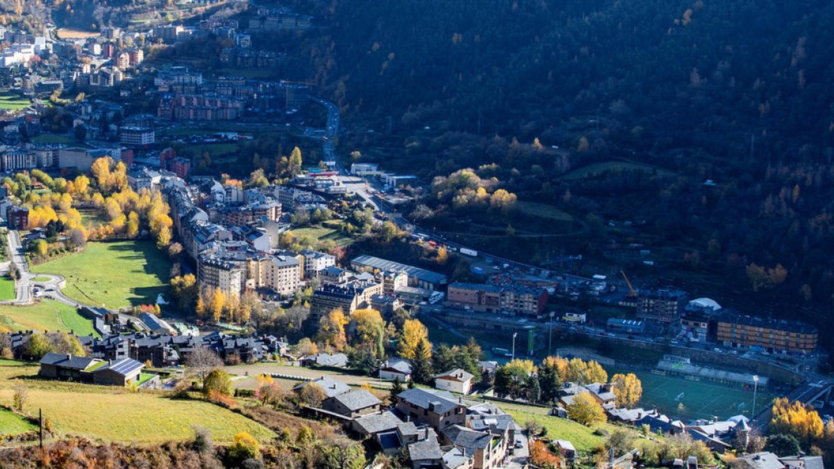 Vista dels terrenys de la futura Ciutat Esportiva MoraBanc que hi haurà a Encamp.