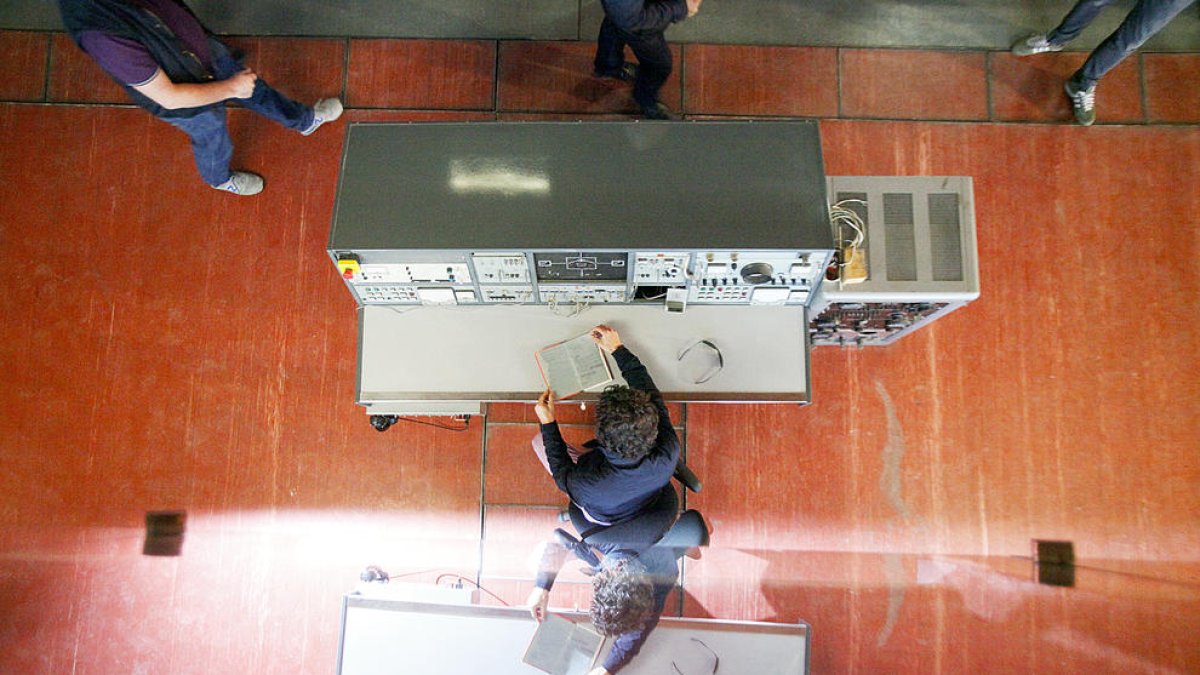 L'interior de l'edifici situat al port d'Envalira, a 2.650 metres d'alçada.