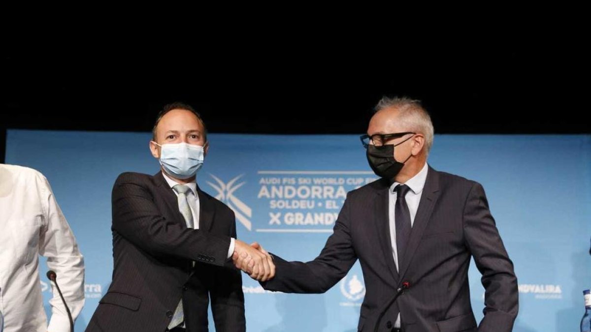 Acte de Constitució del Comitè d'Honor de les Finals de la Copa d'Europa i les Finals de la Copa del Món 2023