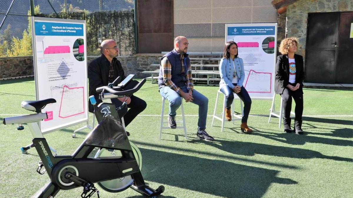 Laura Mas en la presentació del nou espai esportiu d'Encamp