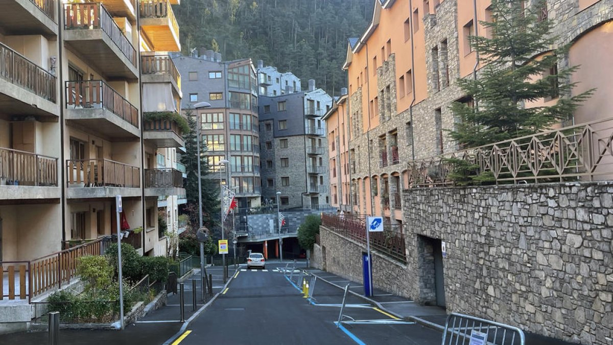 El carrer Mirador després de les obres de reforma