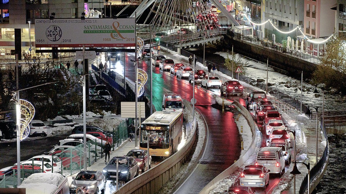 El pont de la Puríssima i l'augment de contagis, al set tuits