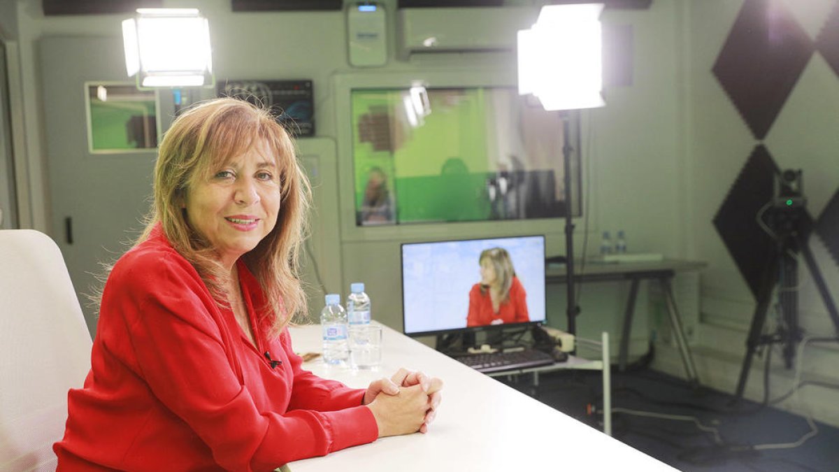 La cònsol major d'Andorra la Vella, Conxita Marsol, al plató de Diari TV.