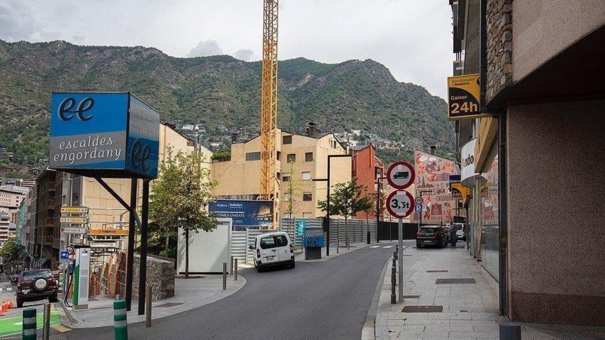 L'avinguda del Fener es tallarà en l'accés des del carrer de la Unió