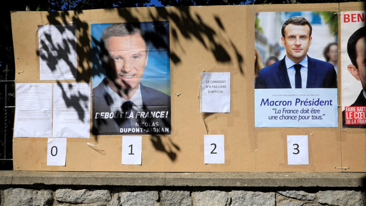 Cartells electorals del 2017.