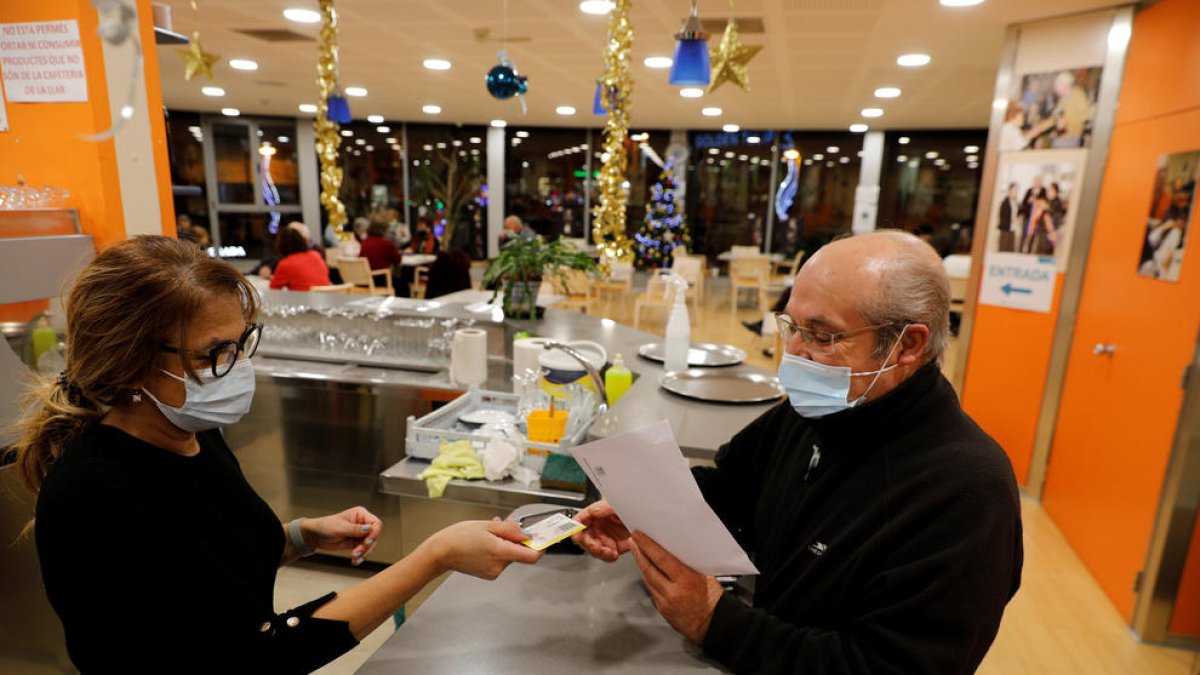 Repartiment de tests d'antígens als comuns.