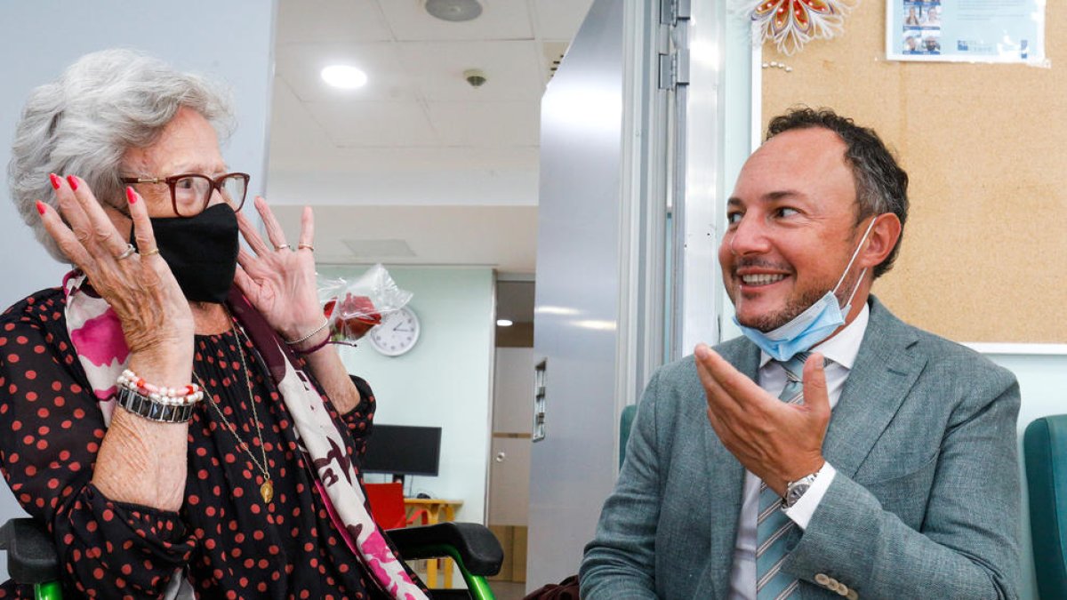 El cap de Govern, Xavier Espot, va visitar ahir els padrins d'El Cedre.