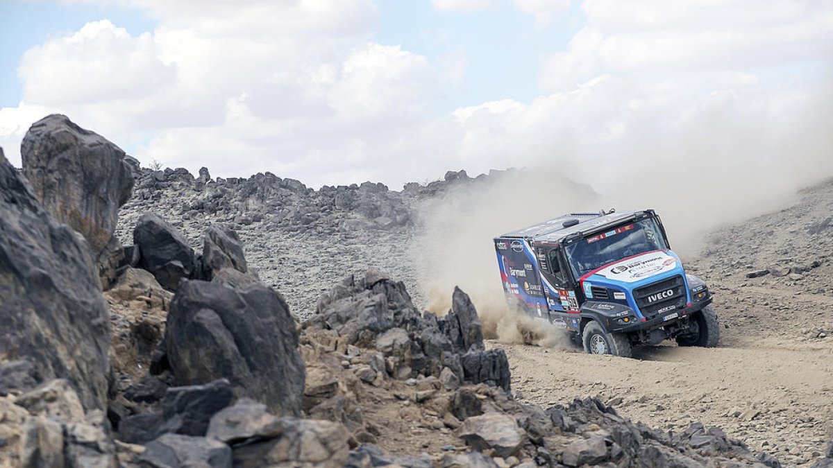 El camió de Llovera després de ser reparat.