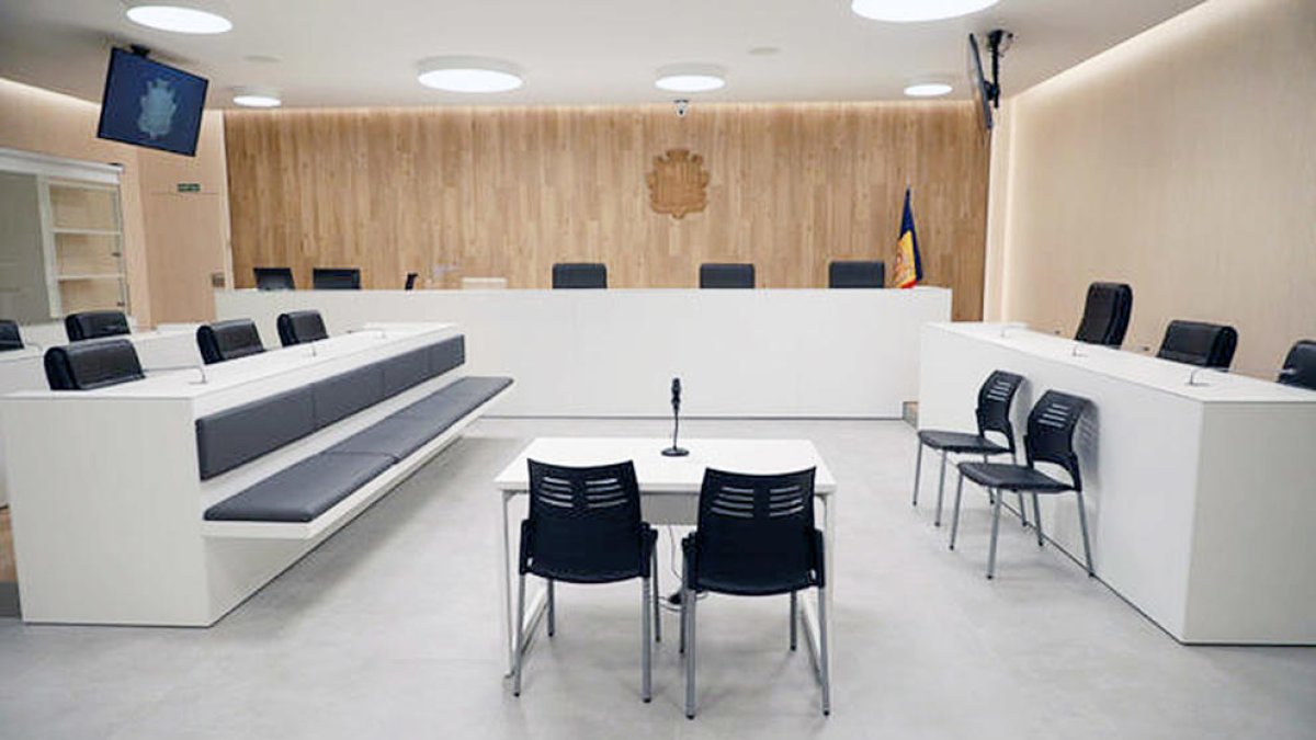 L'interior de la seu de la justícia