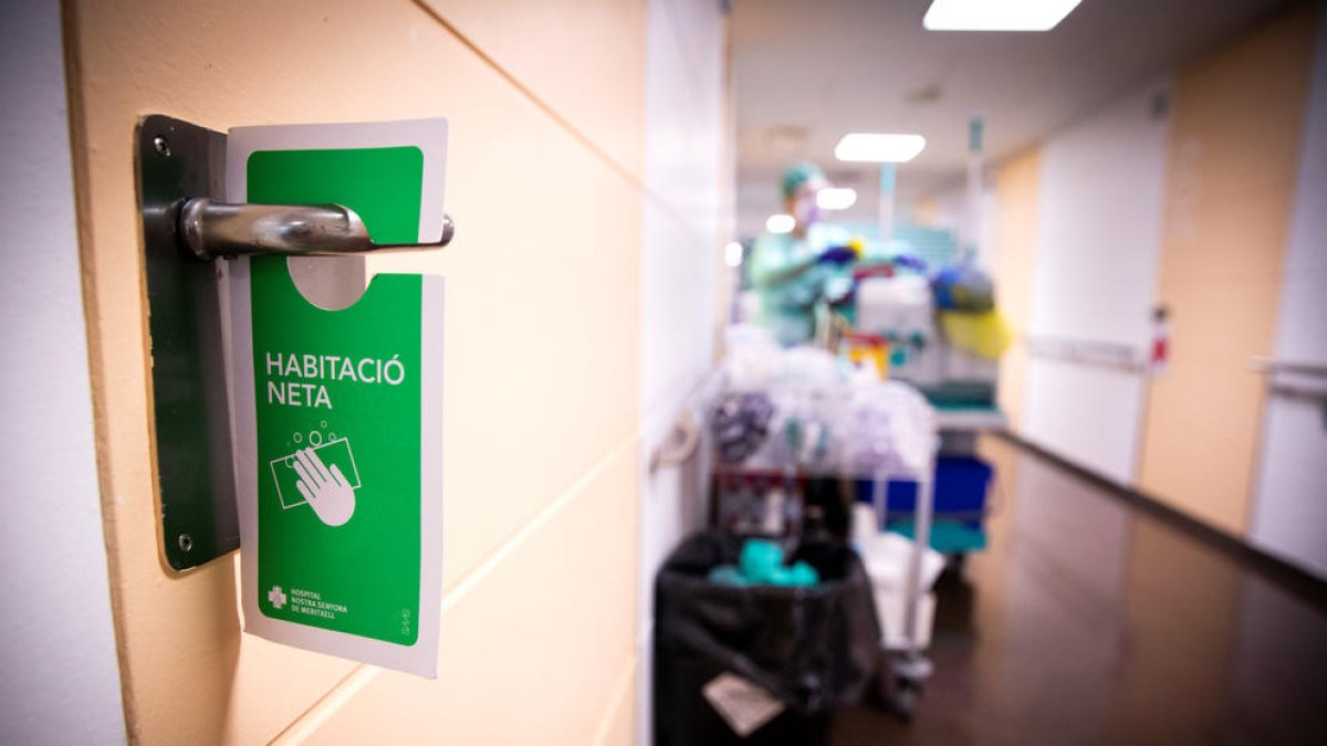 Metges a la planta covid de l'hospital.