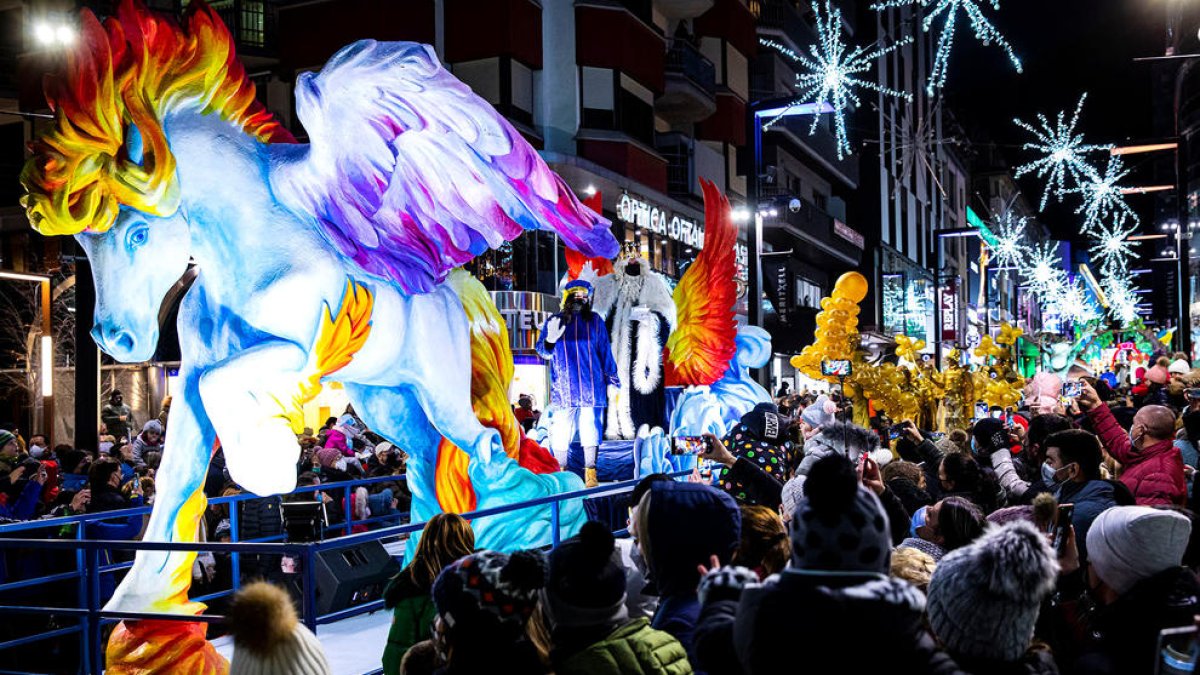 La màgia de la nit de Reis amb mascareta