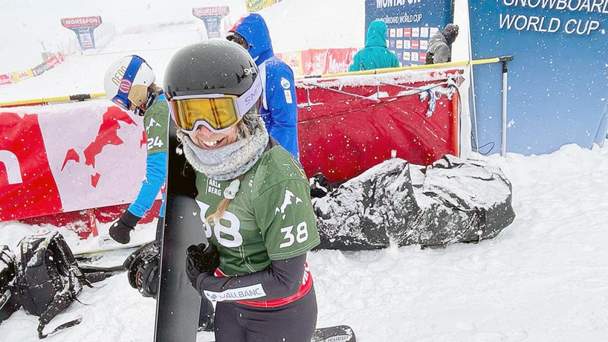 Maeva Estévez, a la Copa del Món de Montafon.