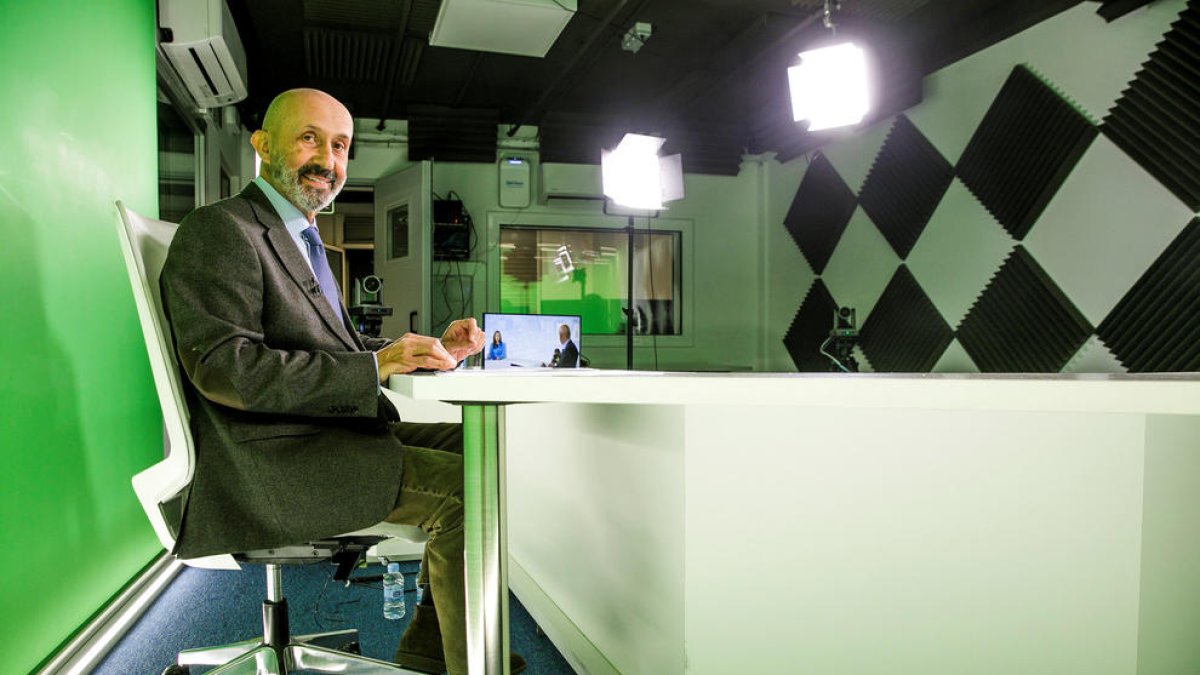 El ministre de Salut, Joan Martínez Benazet, al plató de Diari TV.