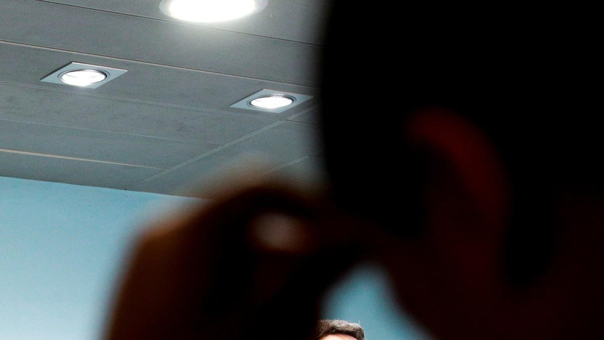 El ministre de Finances, en roda de premsa.