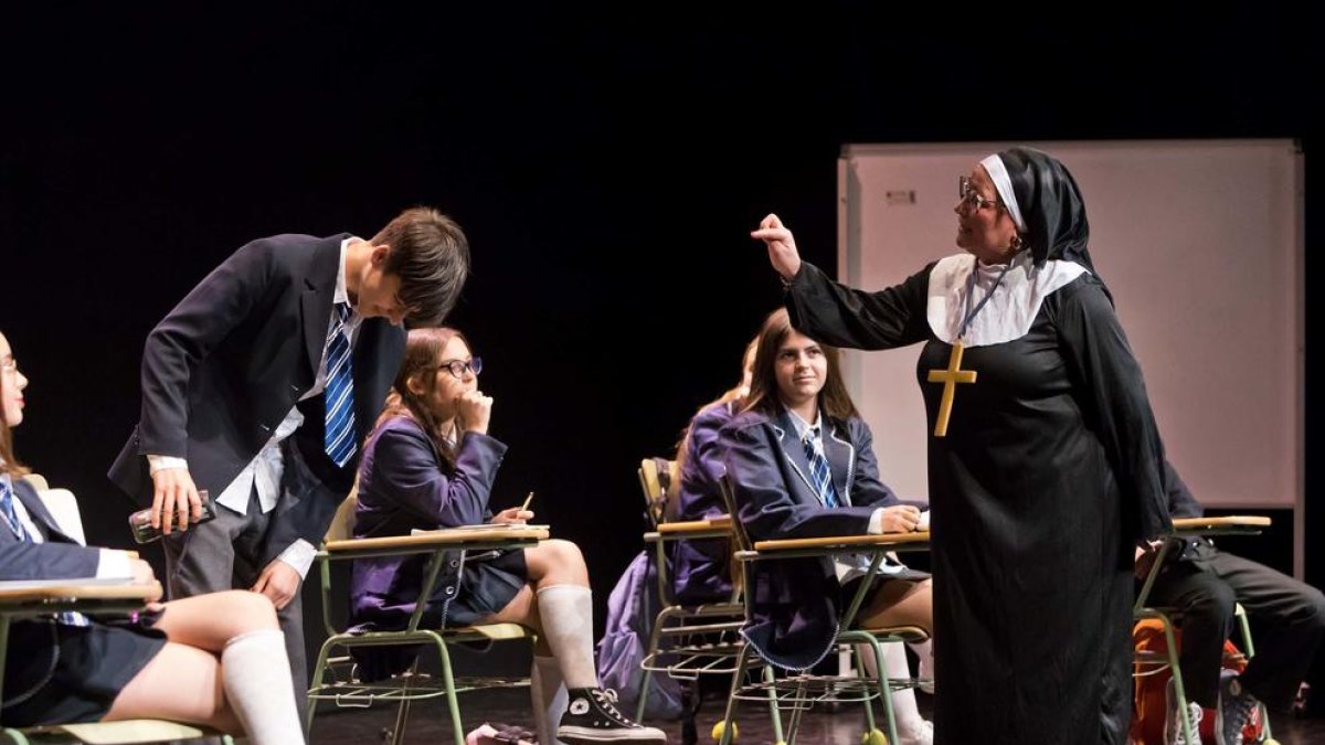 Projecte conjunt dels grups de teatre del Punt 400 i de la gent gran