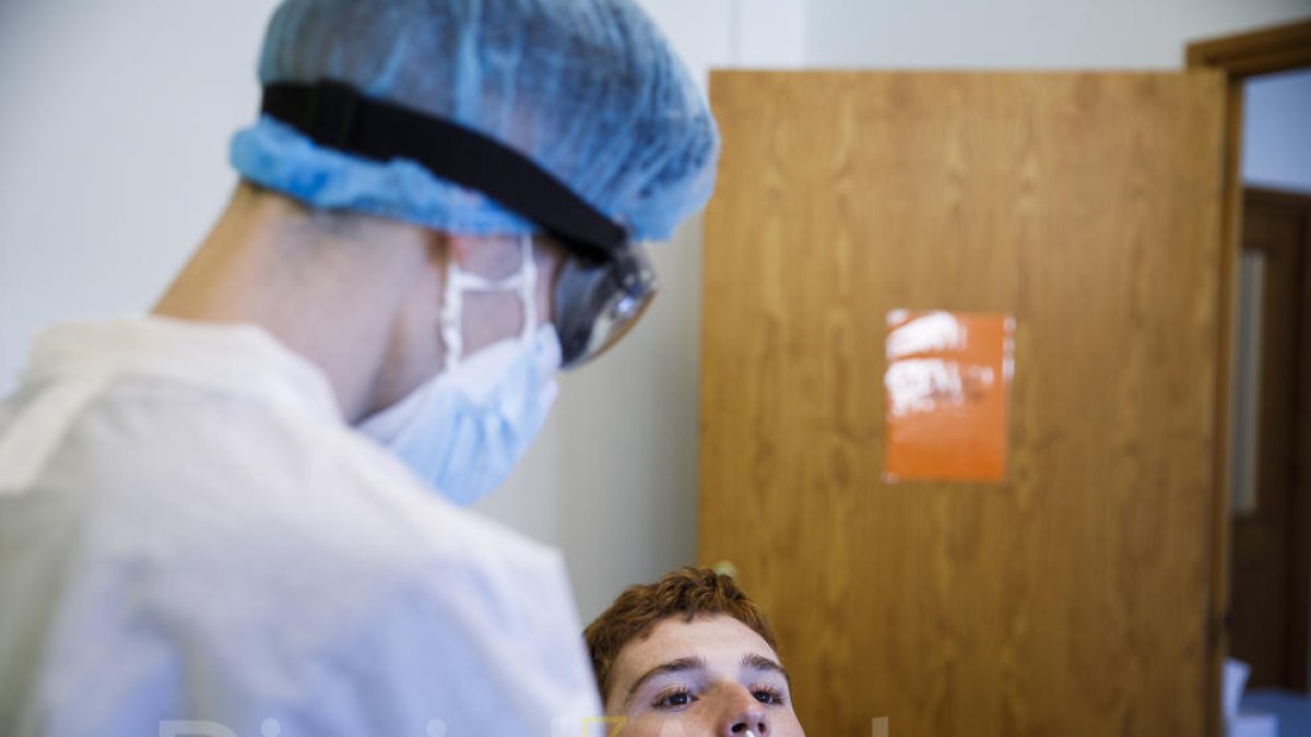 Cribratge d'un alumne avui al col·legi Sant Ermengol