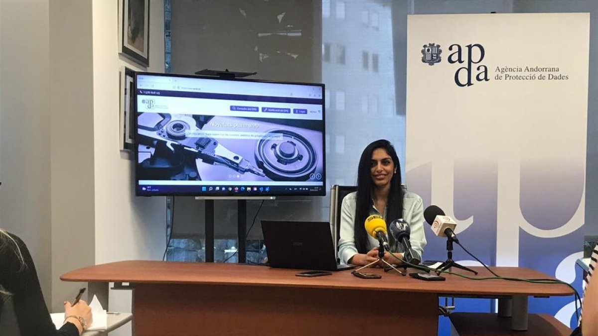 Presentació de la campanya d'informació de l'APDA