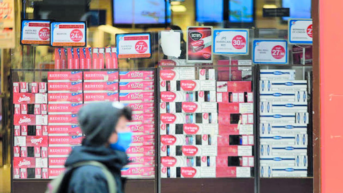 L'Escudella de Sant Antoni i l'Òmicron, als set tuits