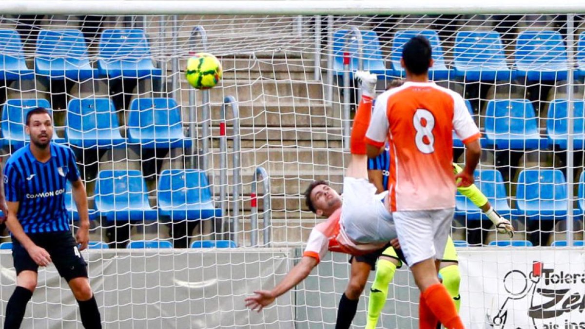 Duel entre Inter i Sant Julià.