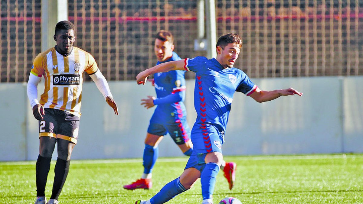 Àlex Martínez va fer un dels gols de l'Atlètic.