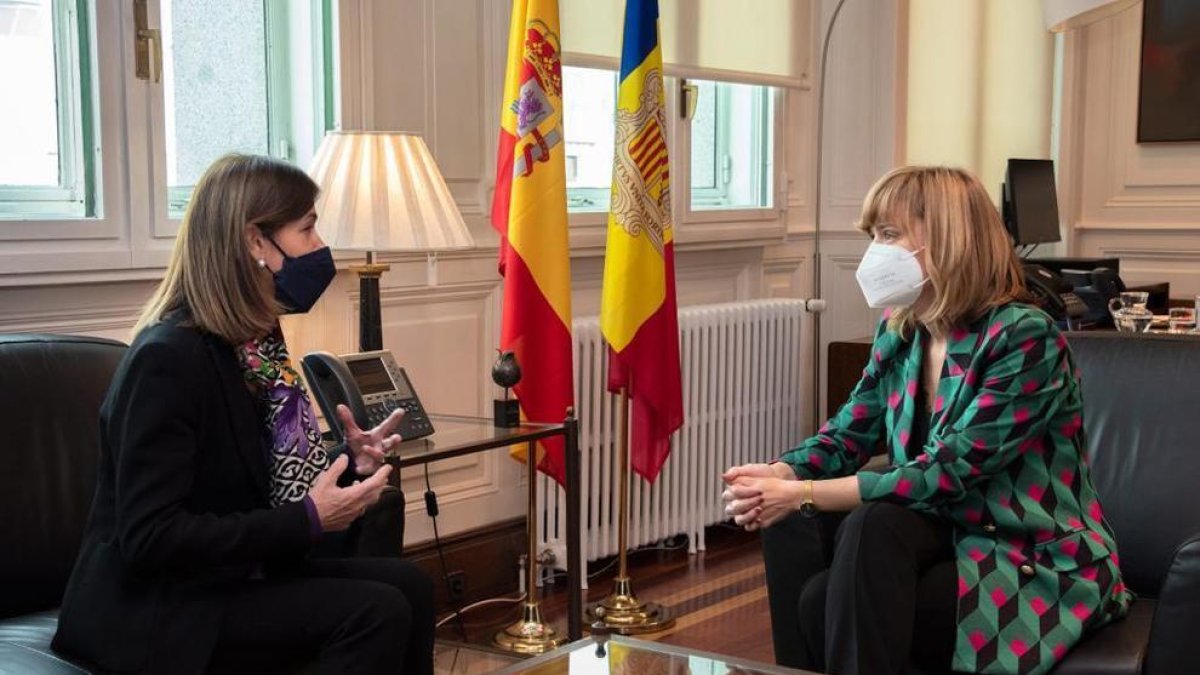 Ester Vilarrubla i Pilar Alegria avui a Madrid