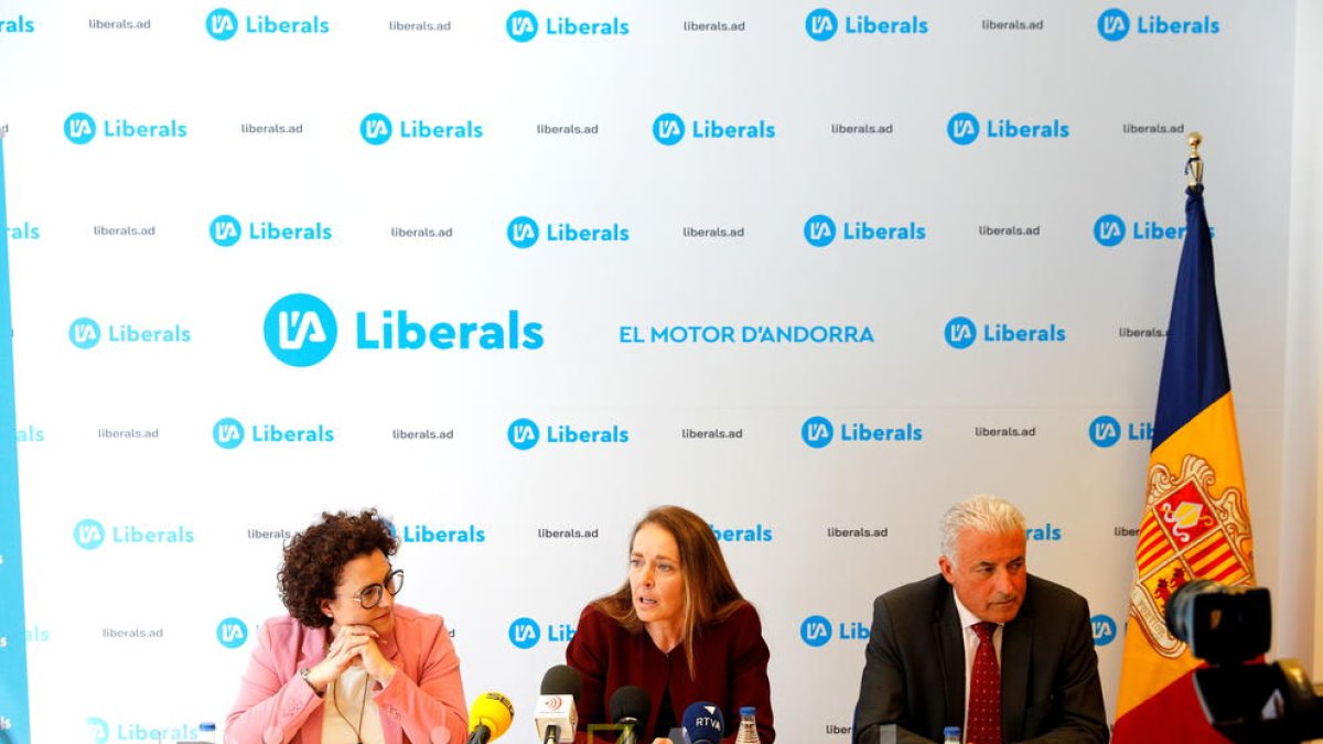 Judith Pallarés, Maribel Lafoz i Josep Maria Cabanes aquesta tarda