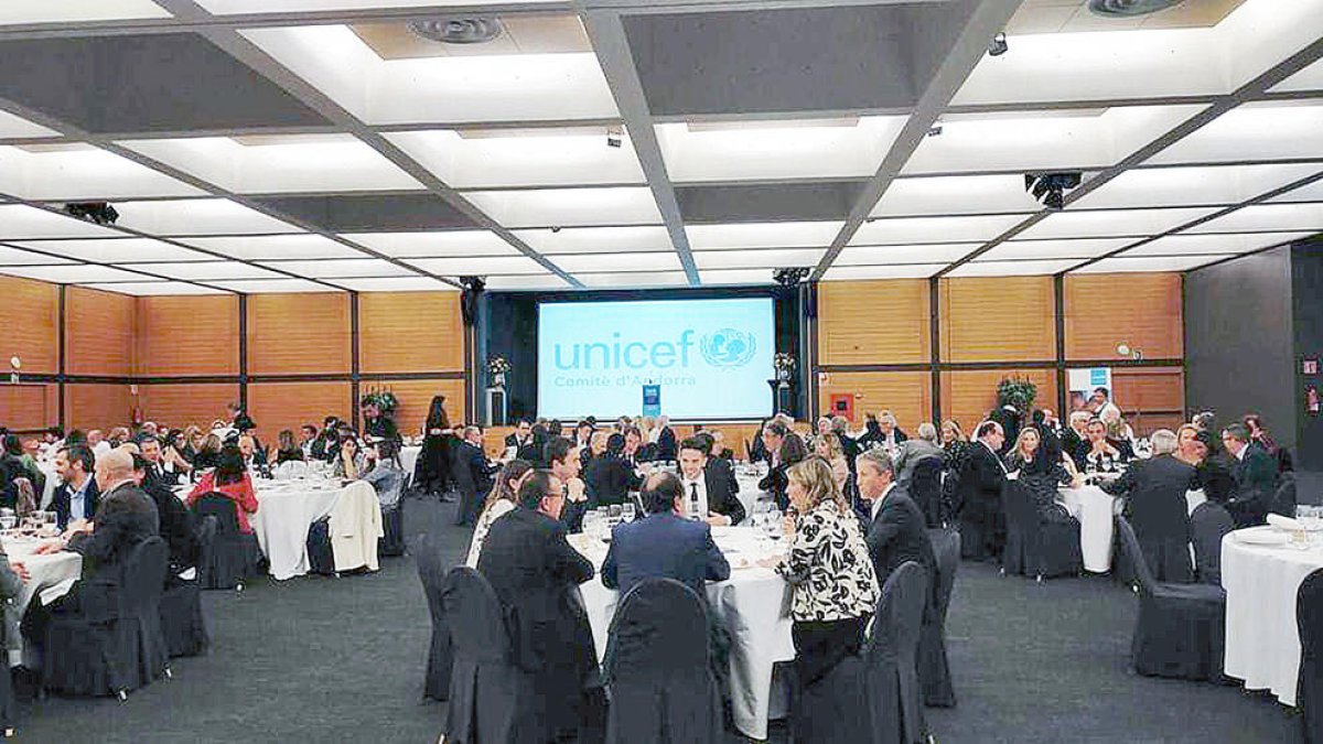 L'Unicef recapta 43.650 euros en el sopar solidari