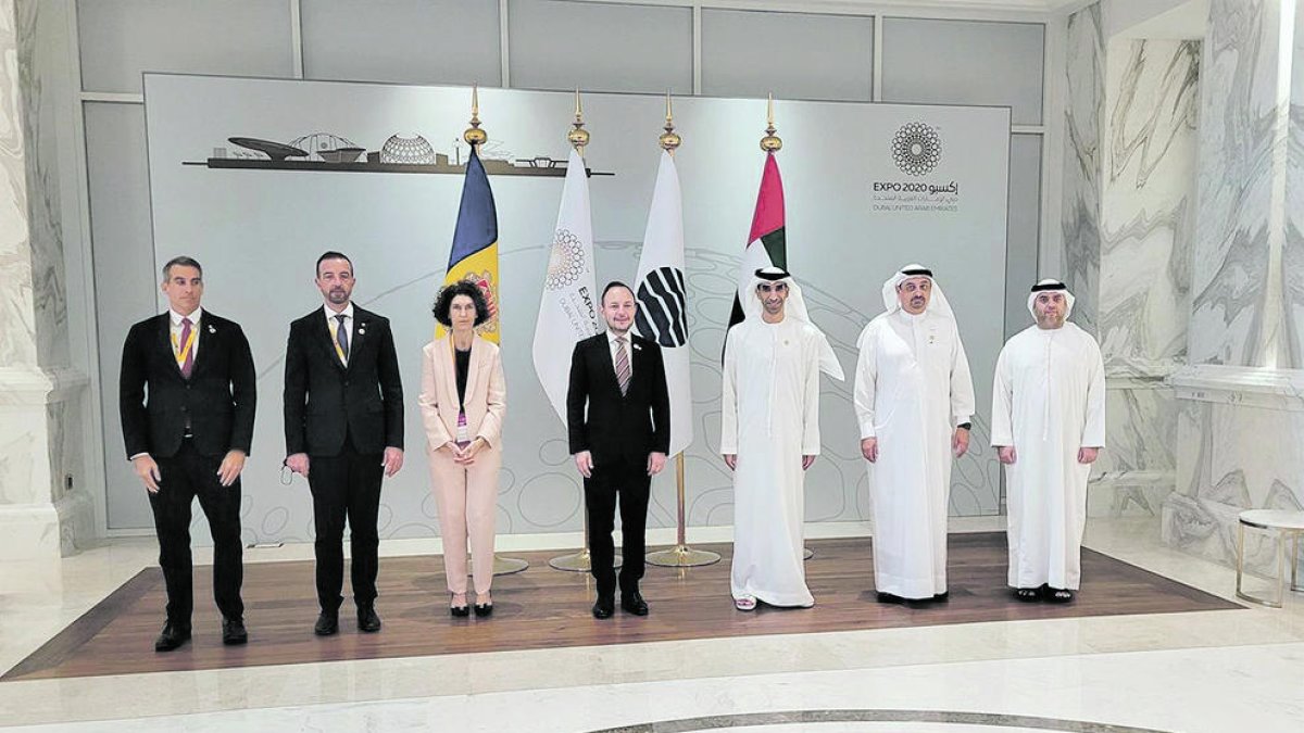 El terratrèmol i Dubai, als set tuits