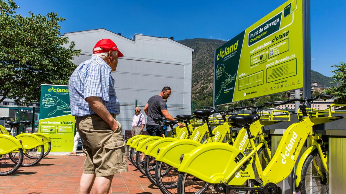 Estació de bicicletes de Cicland a Escaldes-Engordany.