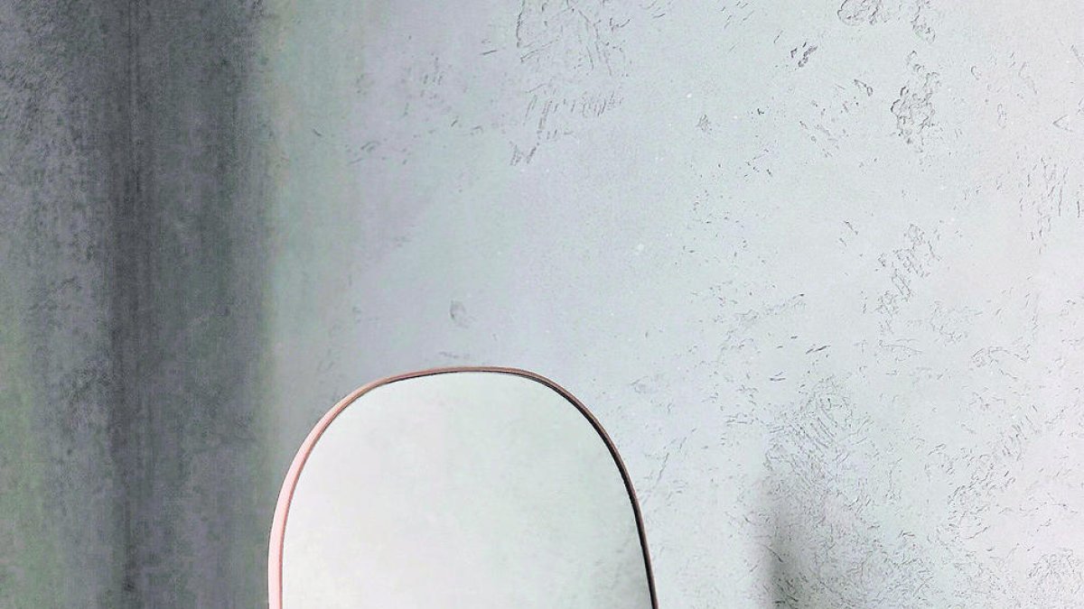 Sovint només vivim una pel·lícula de fantasia i realment a ningú li importa el que fem