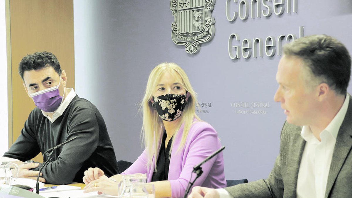 Els consellers generals de la majoria durant la roda de premsa.