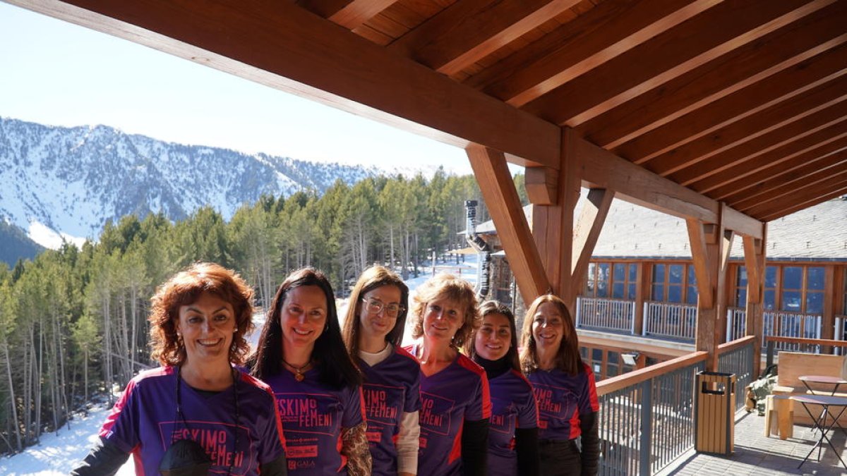 La intenció de l'esdeveniment és celebrar el dia i potenciar l'esport de la neu en el sector femení.