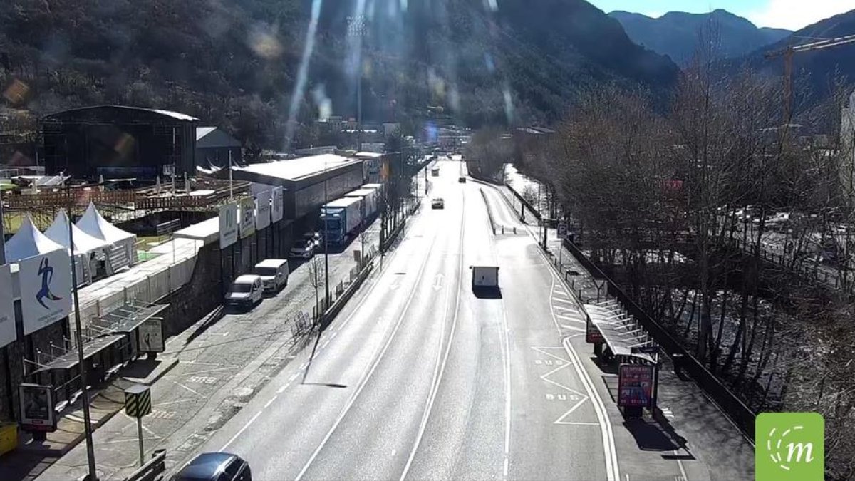 La CG1 en aquest tram comptarà amb un sol carril en cada sentit de circulació