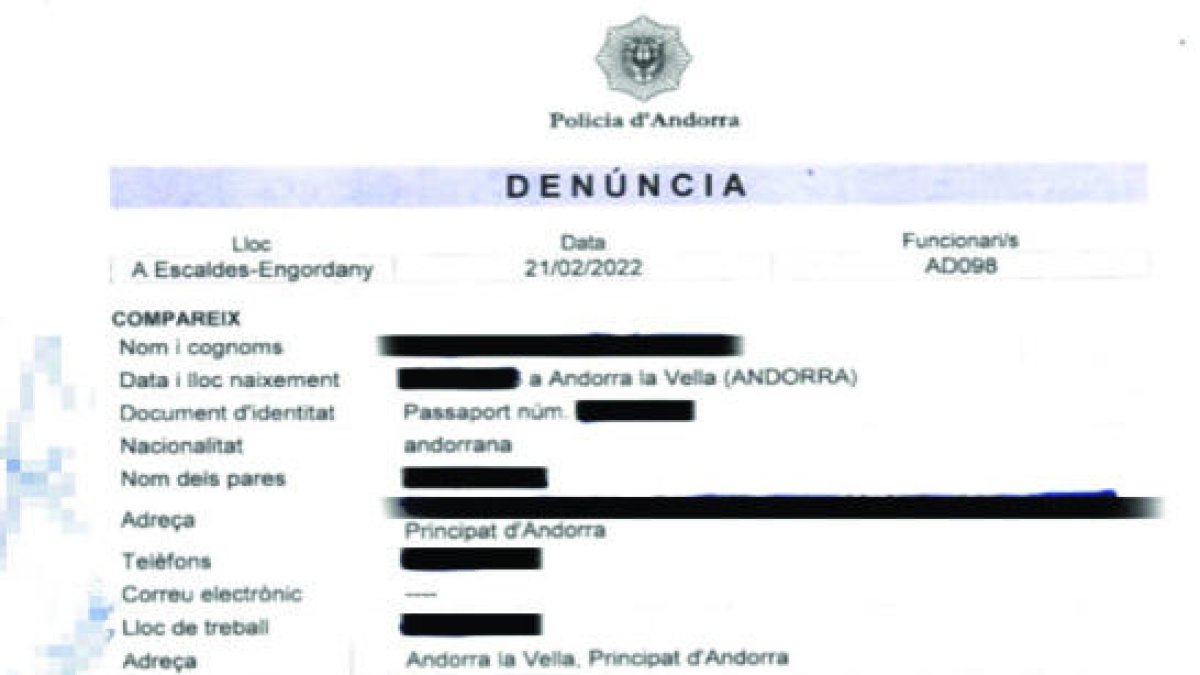 El primer full de la denúncia.