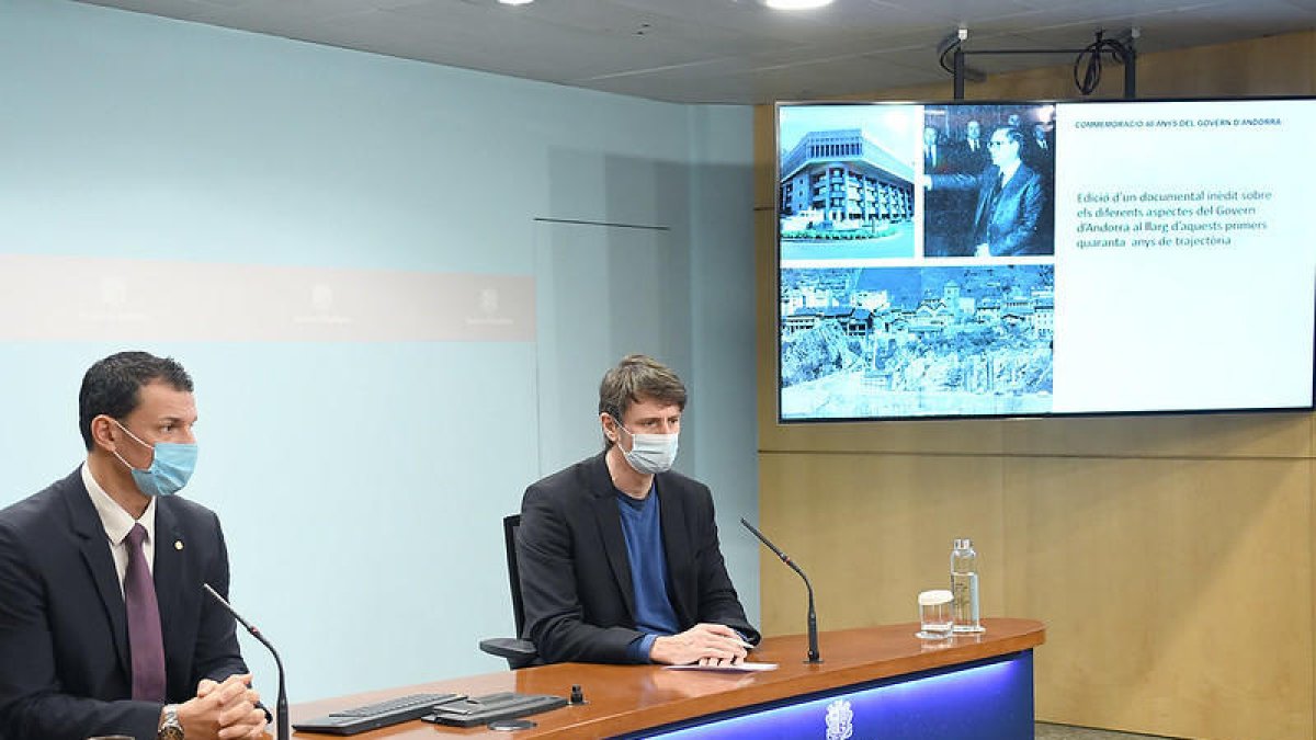 Roda de premsa.Presentació documental 40 anys de Govern