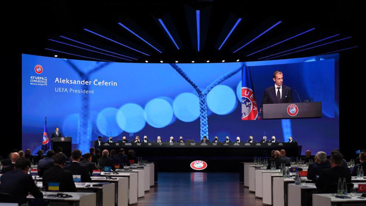 Un instant del congrés de la UEFA celebrat a Viena.
