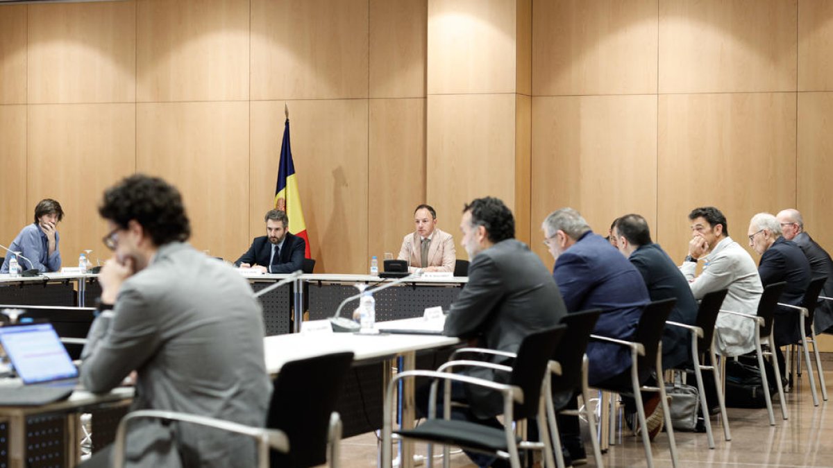 Segona taula de treball-Reforma fiscal marc tributari.