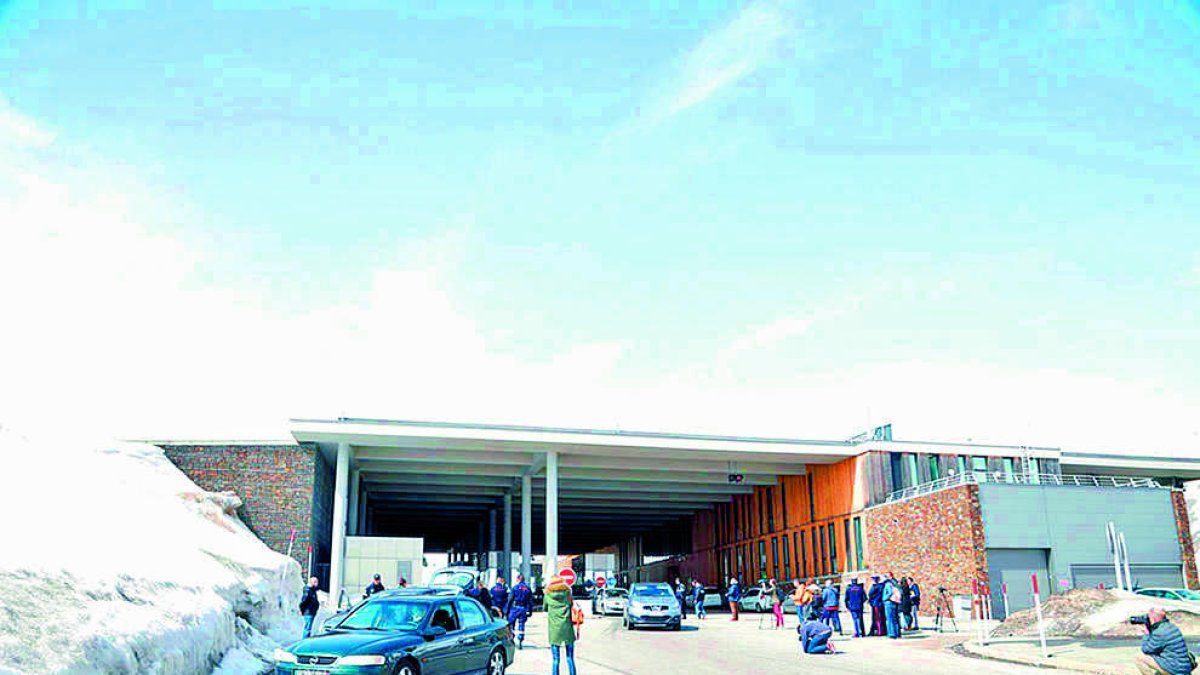 Control constant als vehicles que arribin al país