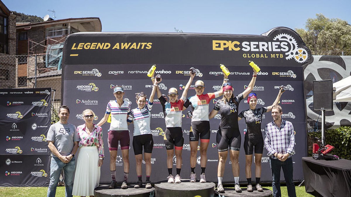 Ballús i Boj, a la part dreta del podi, ahir a la Massana.