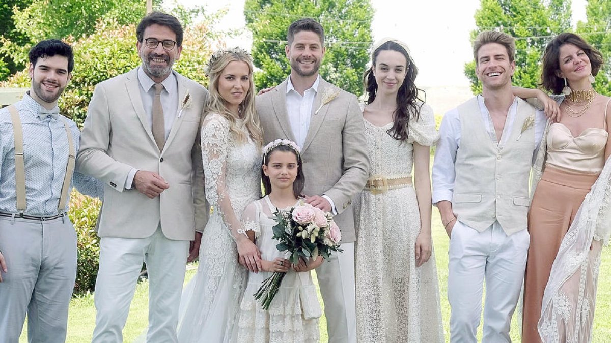 El repartiment de 'Los protegidos: ADN' en un moment del rodatge.