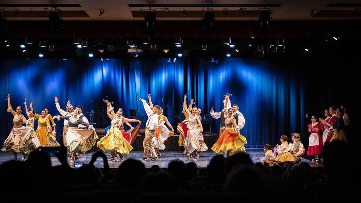 Festival del 40è aniversari de l'Esbart Dansaire d'Andorra la Vella