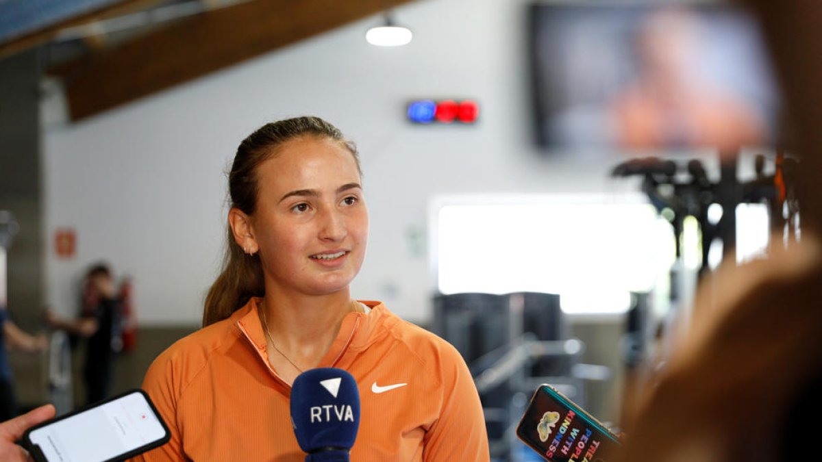 Jiménez atèn a la premsa al Centre de Tencificació d'Ordino.