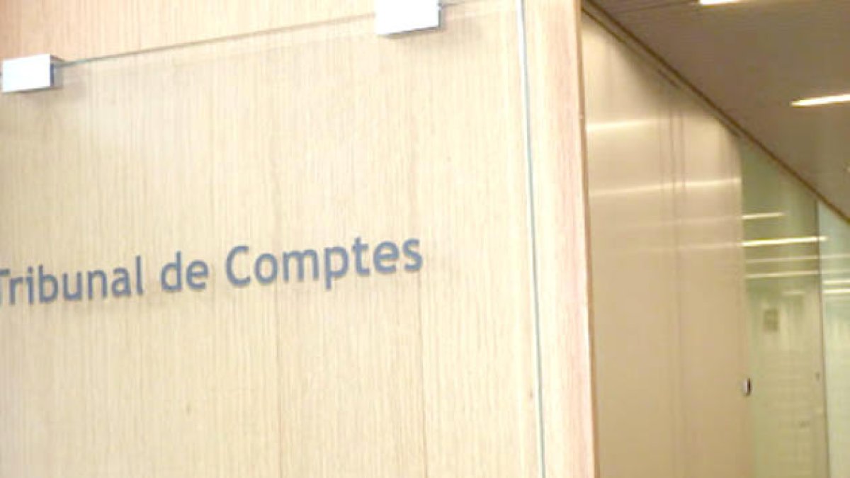 El departament de Tributs i Fronteres.